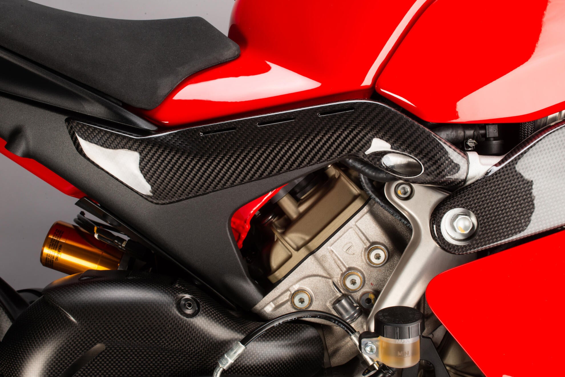 Heckrahmenabdeckung Carbon LighTech Ducati Panigale V4/S/R (18-24) CARD0880