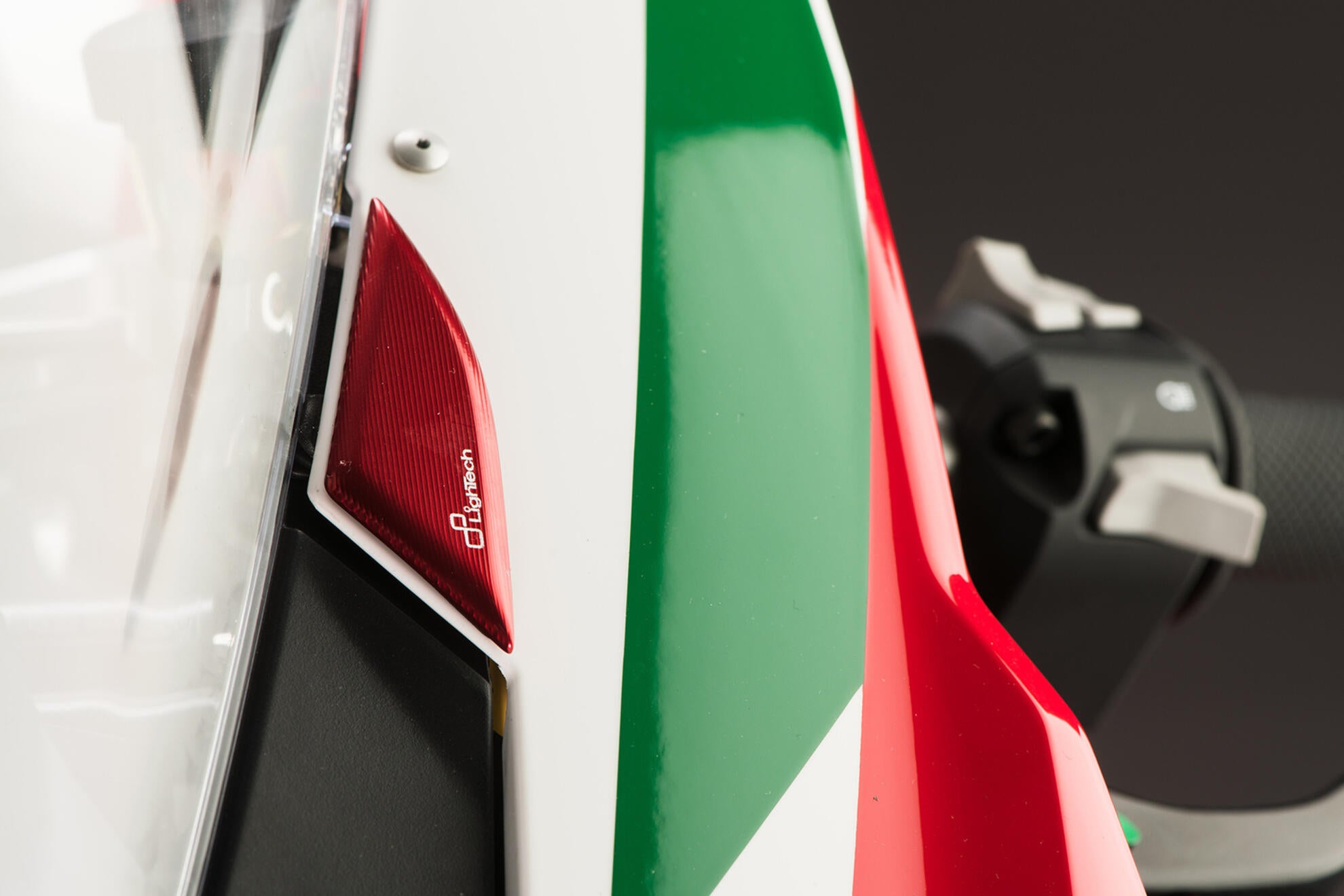 Spiegelabdeckungen LighTech  Ducati Panigale V4 R (19-24) SPE123